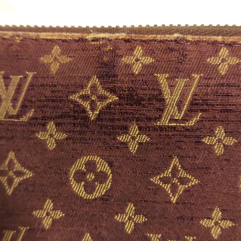 Authentic Louis Vuitton Brown Denim Min Lin Long Zippy wallet - Picture 7 of 12